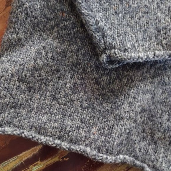 Abercrombie & Fitch wool sweater - Picture 4 of 7